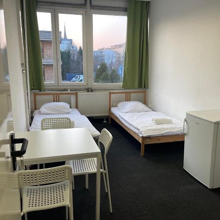 The College Group Hostel Βουδαπέστη Εξωτερικό φωτογραφία