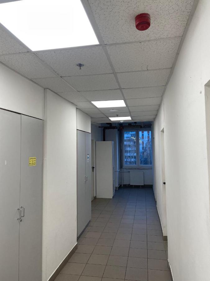 The College Group Hostel Βουδαπέστη Εξωτερικό φωτογραφία
